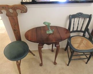 vintage chairs, Harden drop leaf table