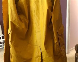 Great reversible fall spring coat excellent size large