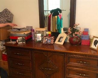 vintage dresser with mirror