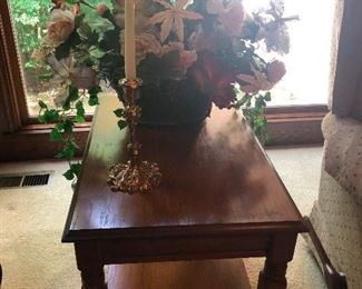 real coffee table fake flowers