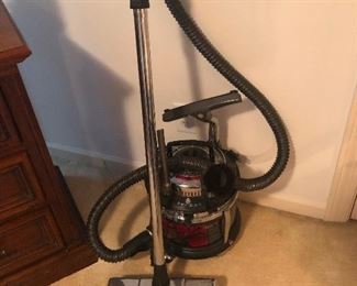 cool olde timey vacuum cleaner Ralph Cramdon