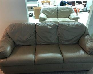 3 Piece "made In Italy" Leather Sofa Set