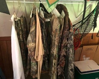 hunting stuff (no guns, guns gone, guns not here)