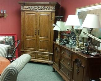 buffet, armoire, lots of lamps