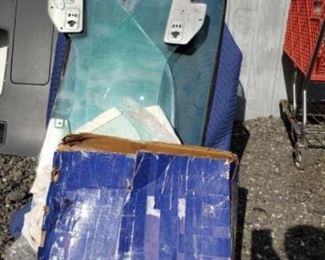 #177: 1970 - 1971 Ford Torino Windows and Window Tracks.
1970 -1971 Ford Torino Windows and Tracks.