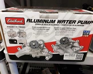 #262: Edelbrock Aluminium Water Pump
Edelbrock Aluminium Water Pump
