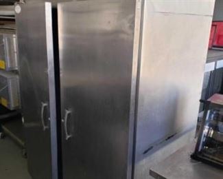 #615: Foster Refrig. Corp Refrigerator Model GL-45-AD-T-STA
Measures approximately 82" x 51" x 32"