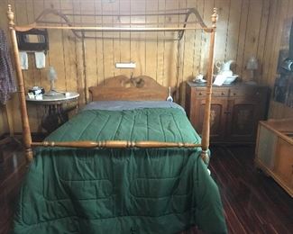 Vintage canopy bed