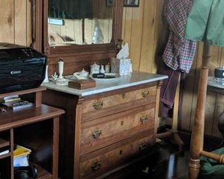 1800S DRESSER GORGEOUS