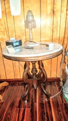 1800S NIGHT STAND