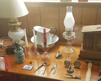 COOL ANTIQUES