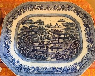 very large early export Chinese Canton "Blue Willow" platter--minty