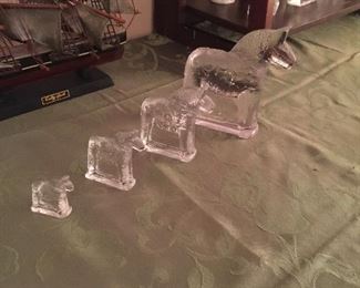 Crystal Dola Horse collection