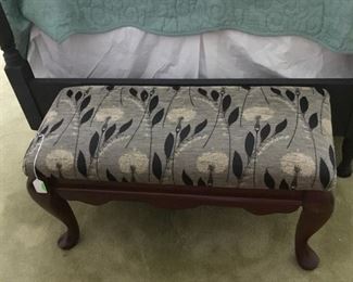 Bench with beautiful black and beige fabric.