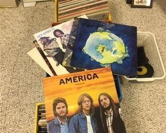 LOTS OF VINYL LP RECORDS