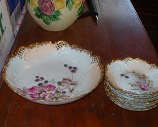 ANTIQUE BERRY SET 