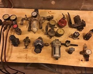 Assortment of Air Regulators/Freon Gauge