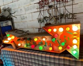 Lighted 2-Sided Vintage Restaurant Sign!