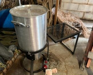 King Kooker Camp Cooker w/Table #T30CABKD!