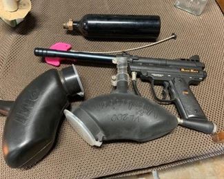 Black Maxx Paintball Gun & Accessories!
