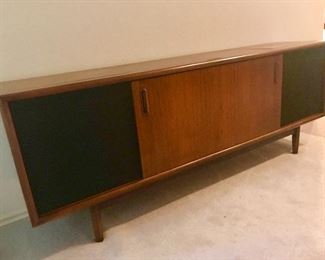 walnut case hi-fi cabinet is gorgeous, front panels close to cover speakers for full wood front. love it!