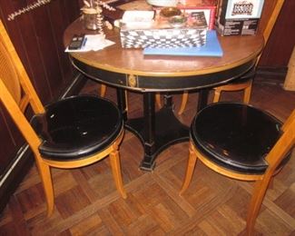 English Table & Chairs