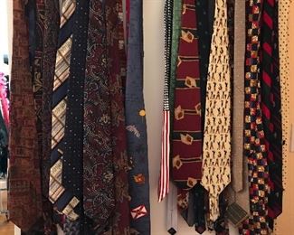 NAMEBRAND TIES