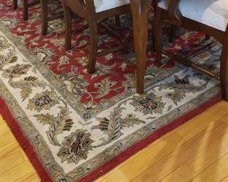 Large 100% wool Rug in beautiful colors