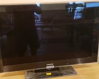 Samsung Flat Screen Television