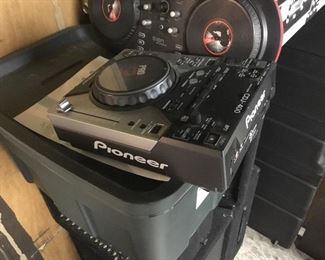 Pioneer Professional CD Mixer