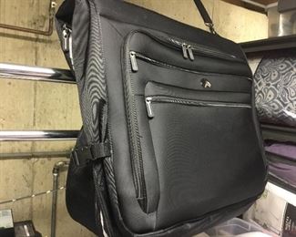Men’s Travel Garment Bag