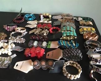 Jewelry Lot #8 https://ctbids.com/#!/description/share/158182