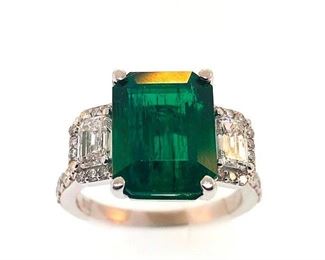 Lot 9791 Emerald  Diamond Ring
