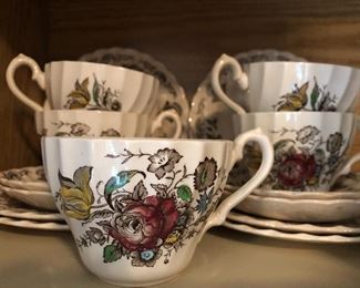 vintage dinnerware