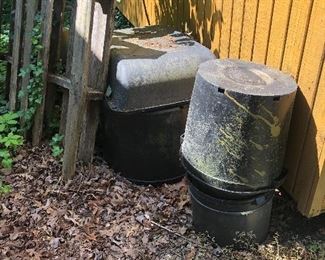 plastic planters