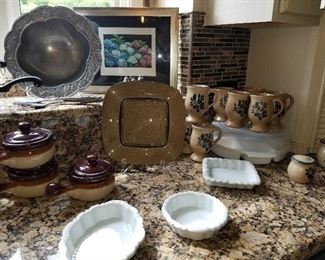 Serving Pieces