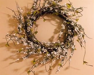 DECORATIVE WREATH