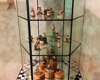 WEE FOREST FOLK LIMITED EDITION COLLECTIBLE MICE FIGURINES