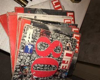 VINTAGE LIFE MAGAZINES
