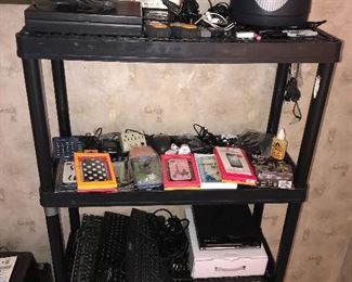 VINTAGE ELECTRONICS