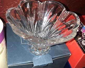 MARQUIS WATERFORD CRYSTAL BOWL