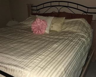 SOUTHERN CRAFTSMEN’S GUILD BEDROOM KING BOSEMAN FORGE BED