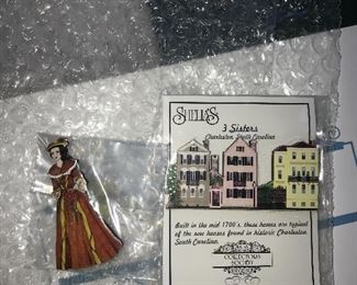 SHELIA'S COLLECTORS SOCIETY HOUSES