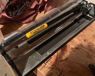TILE CUTTER