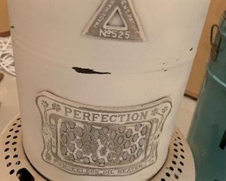 PERFECTION SMOKELESS HEATER NO 525