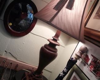 VINTAGE TABLE LAMPS