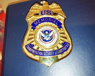 Homeland Security US Memorial  Metal Badge