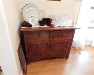 Custom Server, Glassware