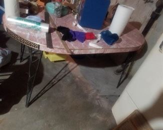 mid century table beautiful