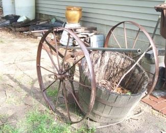 wagon wheels & barrel